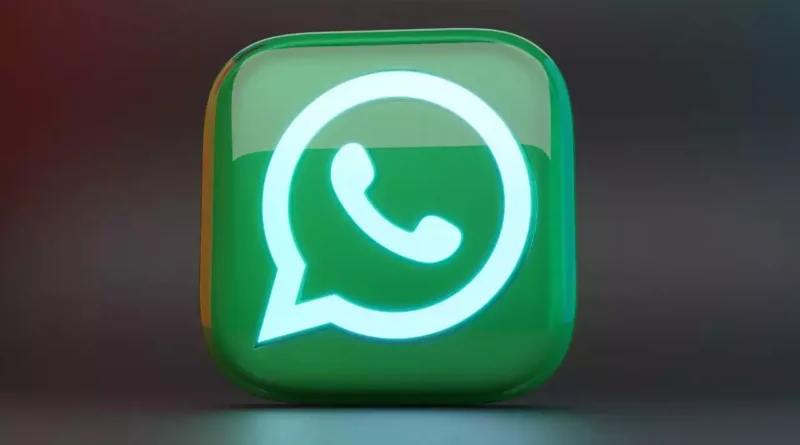What is the WhatsApp Web beta chat lock update?