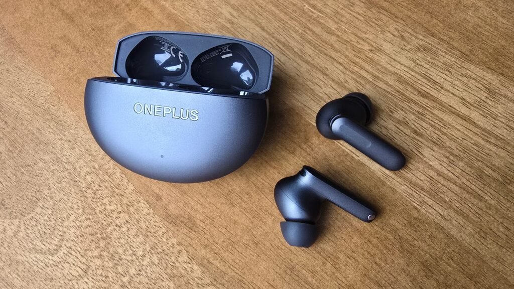Best Earphones for Noise Cancellation and Calls in 2026 – OnePlus Buds 4 Review